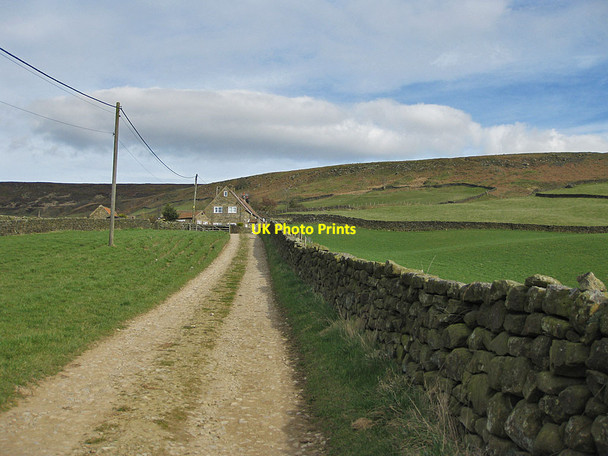 Photo 6"x4" View to Blakey Ridge from Bragg Farm Low Mill\/SE6795 c2012