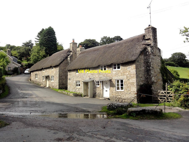 Photo 6"x4" Thatched Cottages and a Ford in Ponsworthy Higher Dunstone c2011