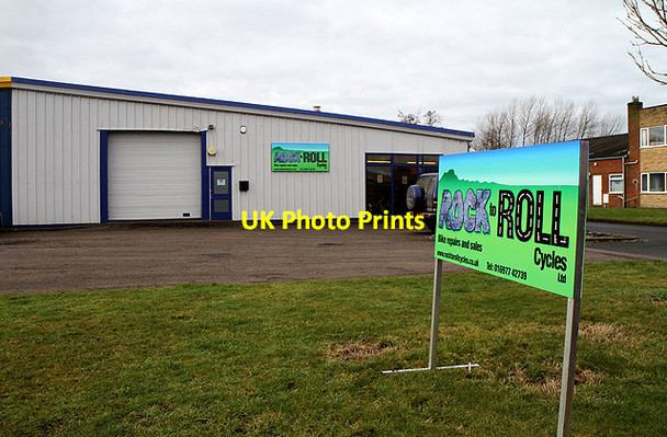Photo 6"x4" Rock to Roll Cycles, Brampton Brampton\/NY5261 c2012