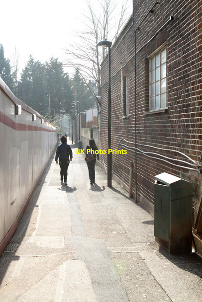 Photo 6"x4" Alley To Walpole Park Ealing c2012