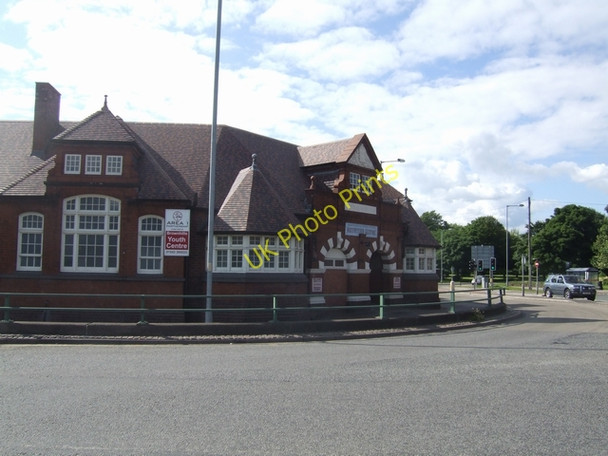 Photo 6"x4" Brownhills Youth Centre Brownhills\/SK0405 c2008