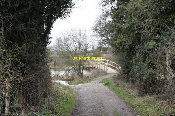 Photo 6"x4" Finally a Bridge Bossington\/SU3331 c2012