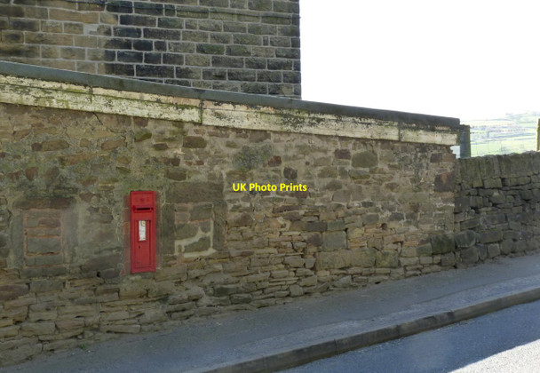 Photo 6"x4" Stacey Bank | Loxley postbox (ref. S6 342) Stacey Bank c2012