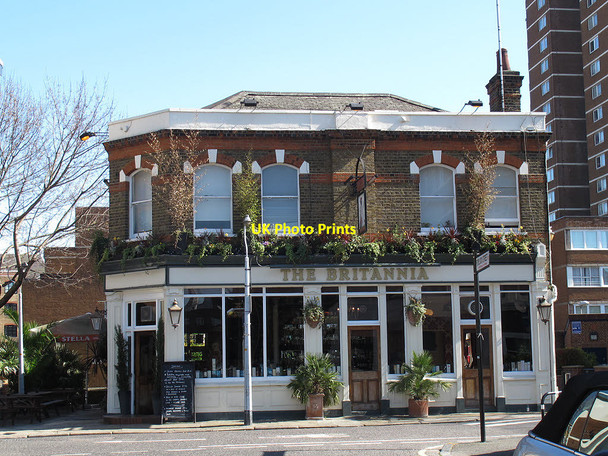 Photo 6"x4" The Britannia, Kipling Street London c2012
