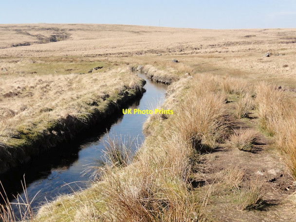 Photo 6"x4" Devonport Leat Approaching Older Bridge Princetown\/SX5873 c2012