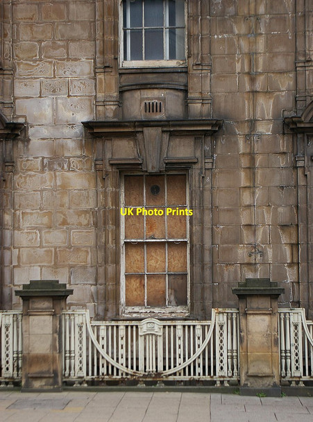 Photo 6"x4" Window and railings, Sheffield Sheffield\/SK3587 c2012