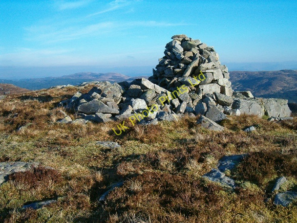 Photo 6"x4" Cairn on Cruach Mhic Fhionnliadh, looking north-west Cruach Mhic Fhionnlaidh c2006