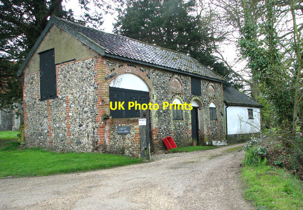 Photo 6"x4" Old barn by All Saints church, Stoke Ash Stoke Ash c2012