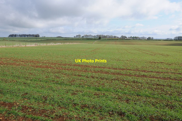 Photo 6"x4" Arable land near Bagpath Bagpath\/ST8094 c2012
