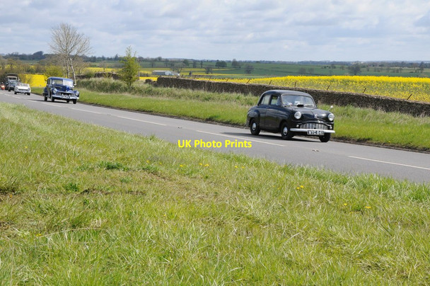 Photo 6"x4" Vintage cars on the A46 (2) Barton End c2012