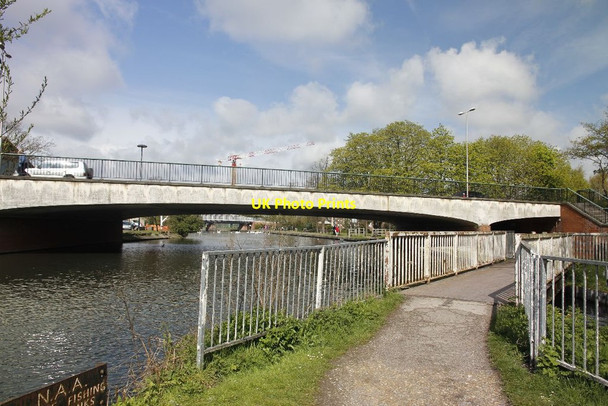 Photo 6"x4" The old A34 road bridge Newbury\/SU4767 c2012