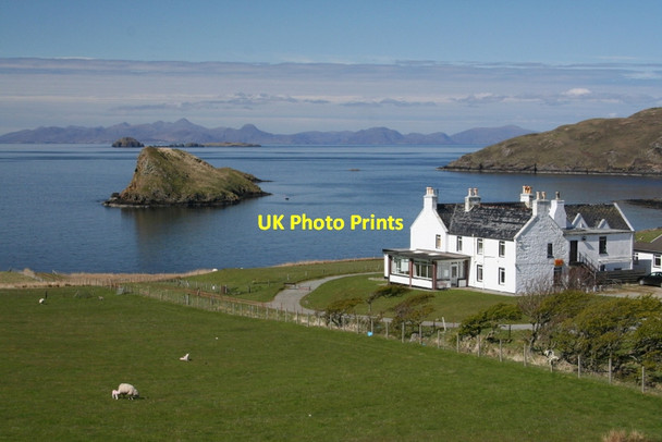 Photo 6"x4" Hotel at Duntulm Duntulm c2012