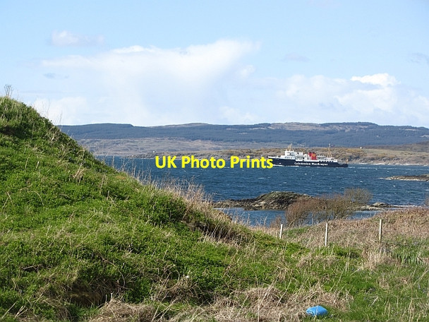 Photo 6"x4" MV Isle of Arran passes the dun at Ronachan Clachan\/NR7656 c2012