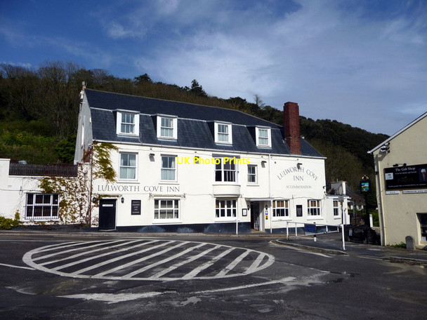 Photo 6"x4" Lulworth Cove Inn, Lulworth, Dorset West Lulworth c2012