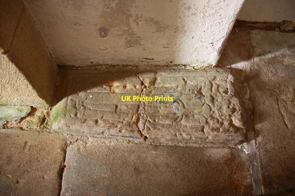 Photo 6"x4" St Oswald, Hauxwell - Coffin lid East Hauxwell c2012