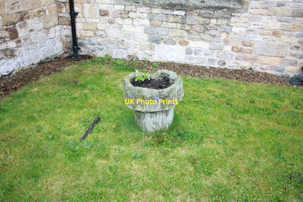 Photo 6"x4" St Michael, Well - Redundant font Well\/SE2681 c2012