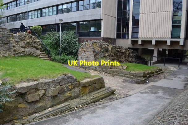 Photo 6"x4" Roman Lincoln - Western Defensive Gate Lincoln c2012