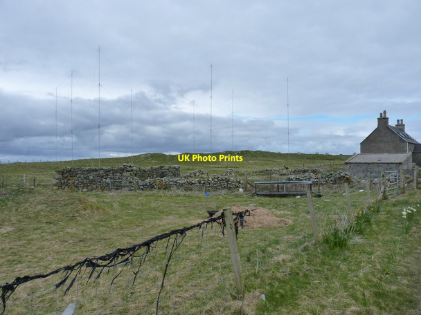 Photo 6"x4" A ham radio enthusiast's house? Hogha Gearraidh c2012