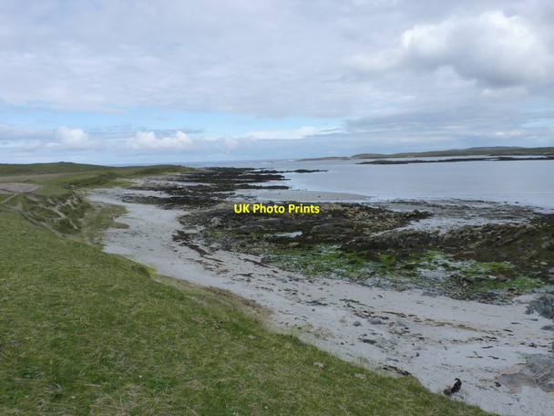 Photo 6"x4" Rocks and sand on Tr\u00c3\u00a0igh nam Faoghailean Hogha Gearraidh c2012