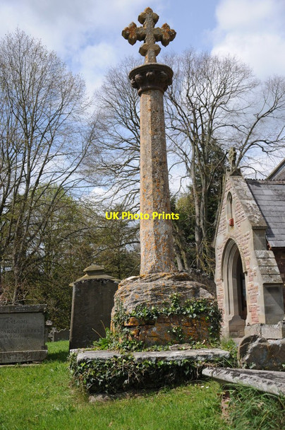 Photo 6"x4" Cross in Aston Ingham Aston Ingham c2012