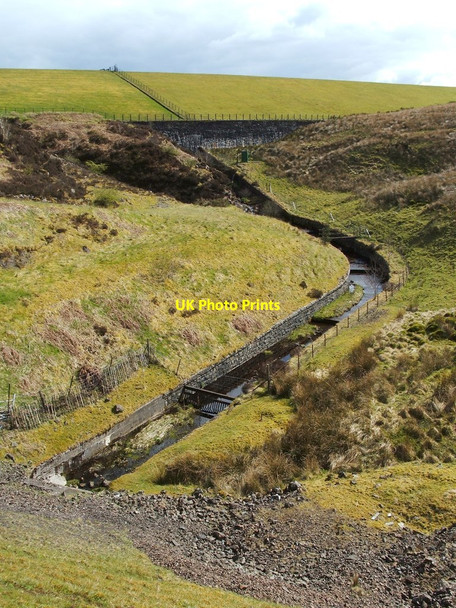 Photo 6"x4" Burncrooks Reservoir: outflow Burncrooks Reservoir c2012