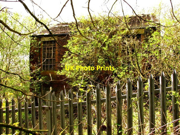 Photo 6"x4" An industrial relic Lepton Edge c2012