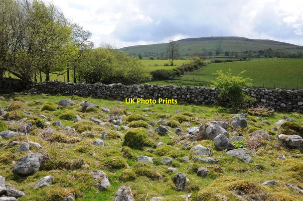 Photo 6"x4" View to Pen y Bicws Neuadd\/SN6921 c2012