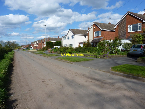 Photo 6"x4" Houses on Fentonhouse Lane, Wheaton Aston Wheaton Aston c2012