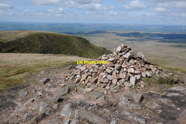 Photo 6"x4" Cairn on Twr y Fan Foel Fan Foel c2012