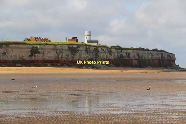 Photo 6"x4" Beach and Cliffs,Hunstanton, Norfolk Hunstanton c2012