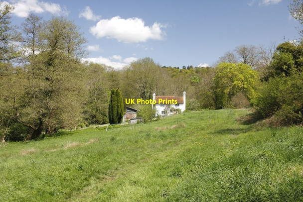 Photo 6"x4" Cottage on the hillside Chilworth\/TQ0247 c2012