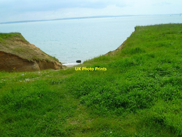 Photo 6"x4" Something on the beach Hook Park c2012