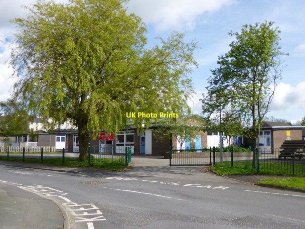 Photo 6"x4" Burton-in-Kendal, primary school Burton-in-Kendal c2012