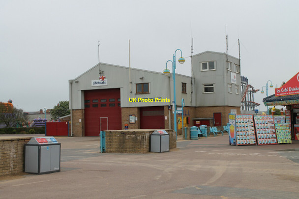Photo 6"x4" Lifeboat Station, Skegness Skegness c2012