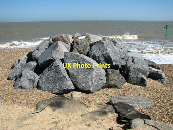 Photo 6"x4" Rock groyne defending the Esplanade, Felixstowe Felixstowe c2012