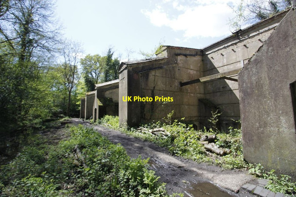 Photo 6"x4" View back along the building Chilworth\/TQ0247 c2012