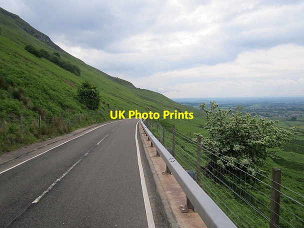 Photo 6"x4" The Crow Road Clachan of Campsie c2012