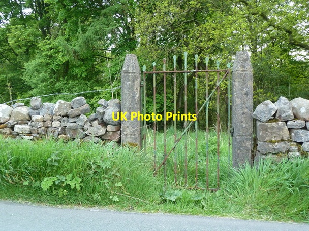 Photo 6"x4" Pedestrian gate, Whitewell Whitewell\/SD6546 c2012