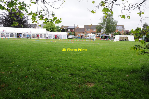 Photo 6"x4" Jubilee marquees on Twyning Green Twyning Green c2012 P1