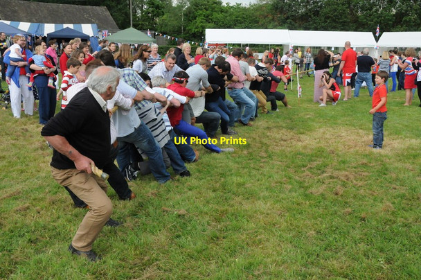 Photo 6"x4" Diamond Jubilee celebrations - Earl's Croome Baughton c2012