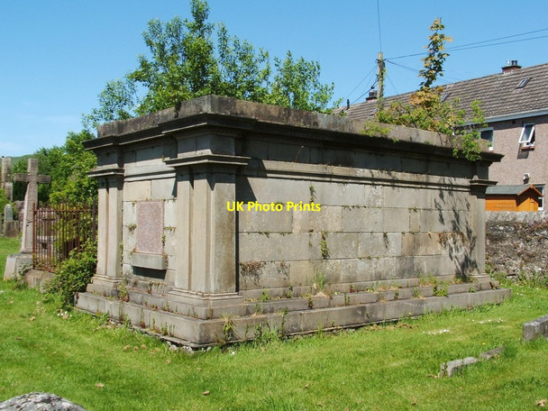 Photo 6"x4" Burial place of Buchanan of Auchentorlie Erskine c2012