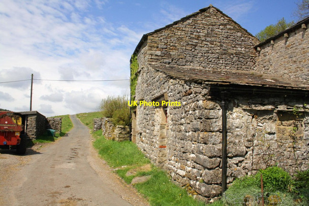 Photo 6"x4" Farm buildings at Beckermonds Beckermonds c2012