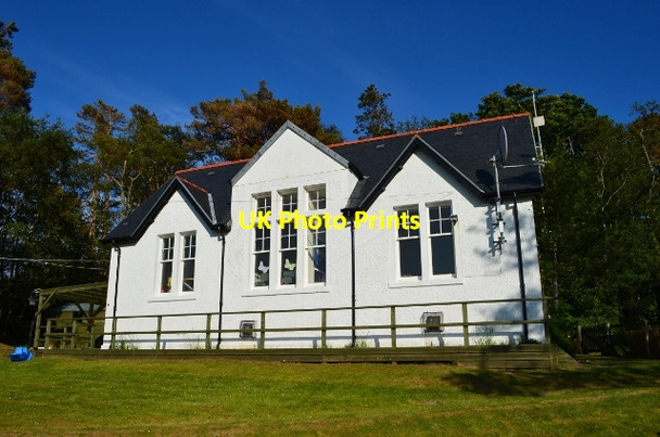 Photo 6"x4" Isle of Rum Primary School Kinloch\/NM4099 c2012