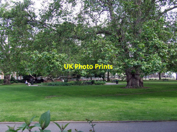 Photo 6"x4" Brunswick Square London c2012