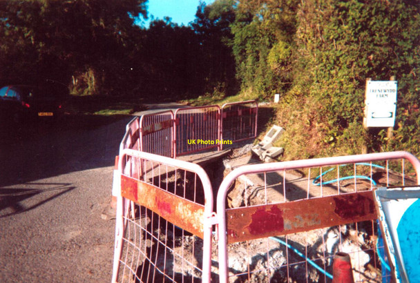 Photo 6"x4" New Water Pipes, The Folly, Llanteg Llanteg c2005