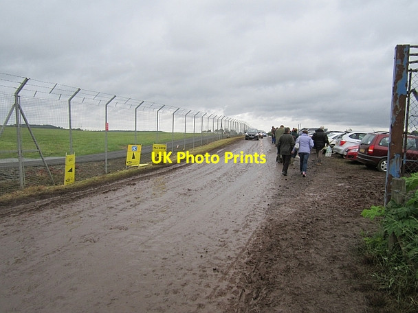 Photo 6"x4" Airport perimeter fence Ratho Station c2012
