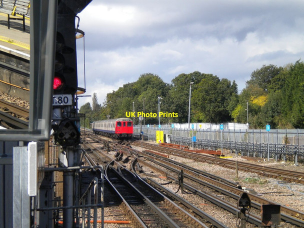 Photo 6"x4" Taking the branch at Chalfont Little Chalfont c2011