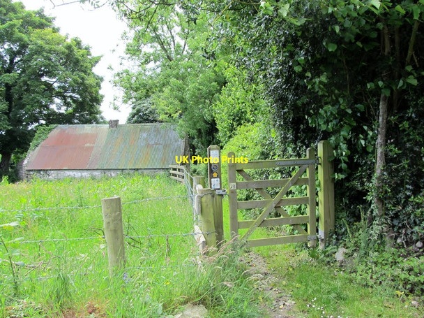 Photo 6"x4" Path gate Forkhill c2012