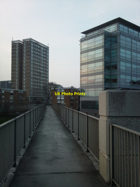 Photo 6"x4" The footbridge over the Inner Ring Road to Duncombe Street Leeds\/SE3034 c2012