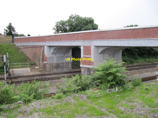 Photo 6"x4" Looking over the finished bridge Purley on Thames c2012